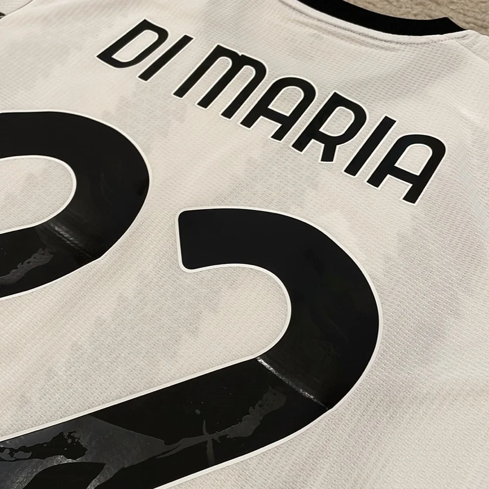 Adidas Angel Di Maria Juventus 2022/23 Home Jersey Men size L brand new with tag - Picture 9 of 9